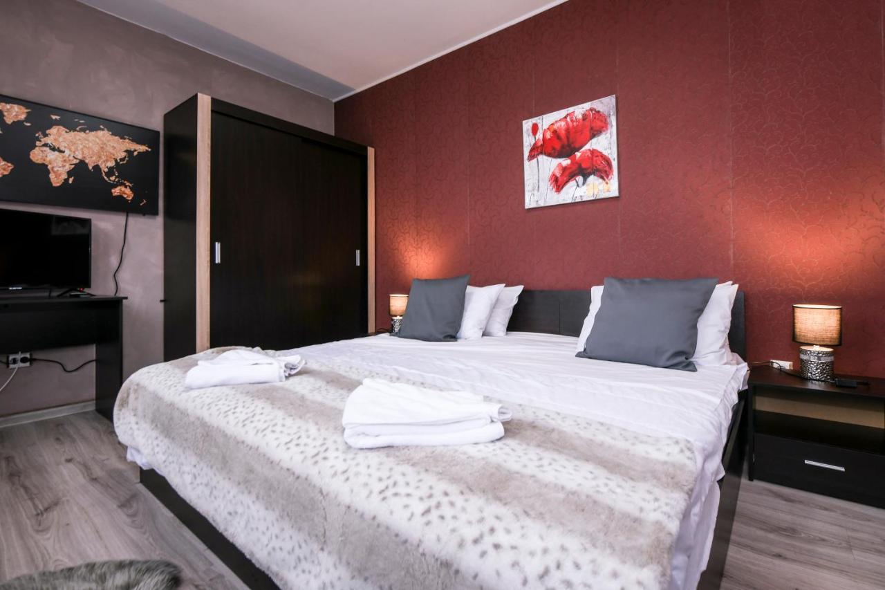 Family Hotel Ski Lift Hotel Бансько Екстер'єр фото
