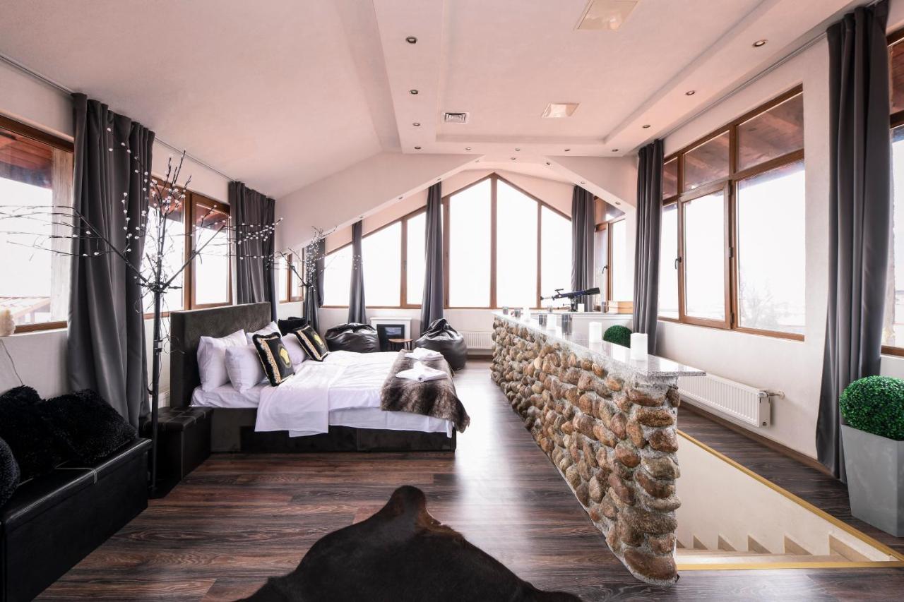 Family Hotel Ski Lift Hotel Бансько Екстер'єр фото