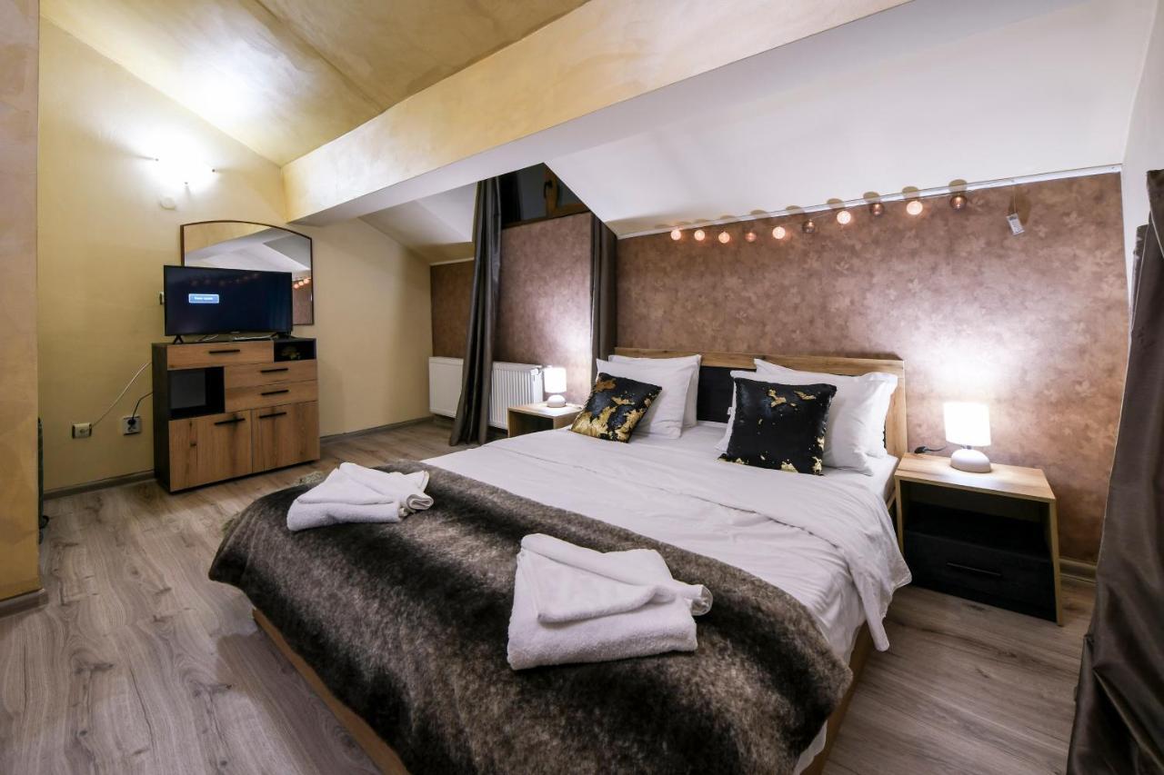 Family Hotel Ski Lift Hotel Бансько Екстер'єр фото