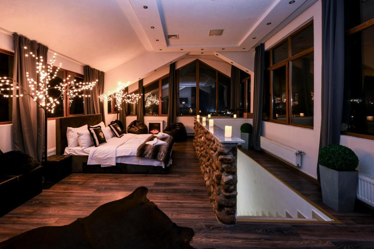 Family Hotel Ski Lift Hotel Бансько Екстер'єр фото